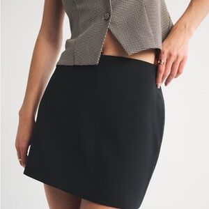 Abercrombie & Fitch Black Mini Skirt